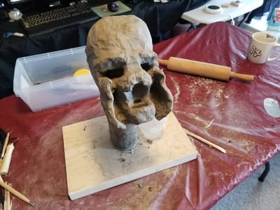 Predator Sculpture - Kelly Eros